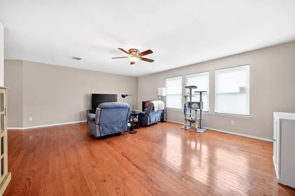 1218 Feather Crest Drive Krum, TX 76249