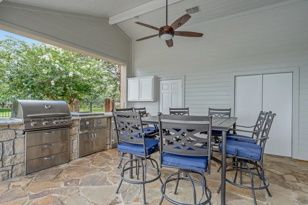 6500 Hollytree Circle Tyler, TX 75703