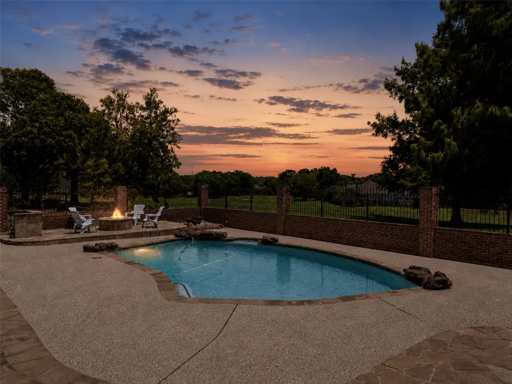 6500 Hollytree Circle Tyler, TX 75703