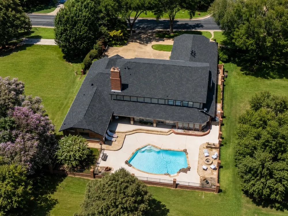 6500 Hollytree Circle Tyler, TX 75703
