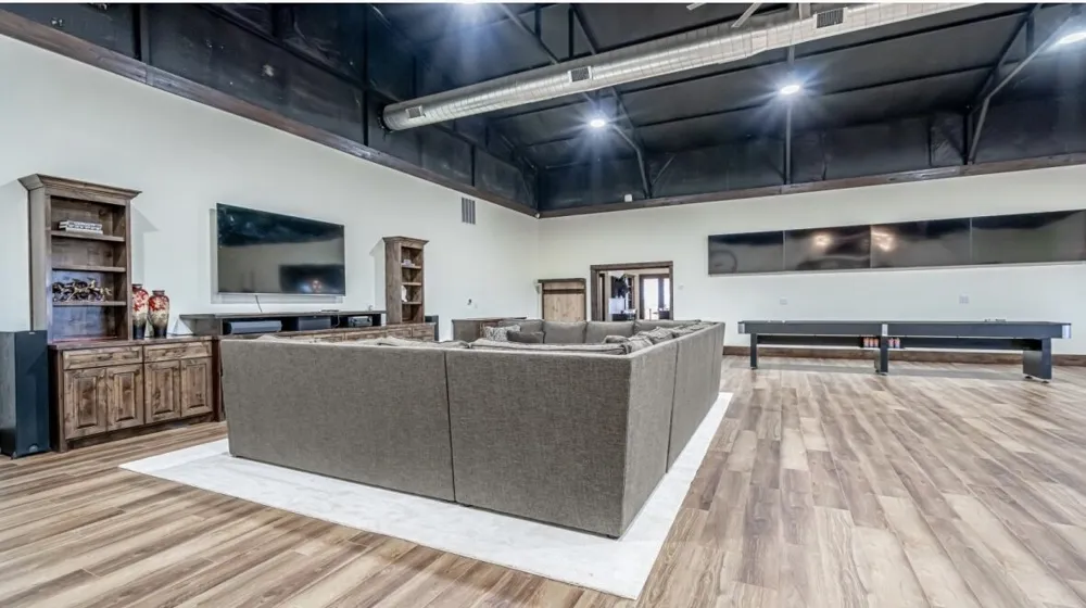 8900 Nix Road Tolar, TX 76476