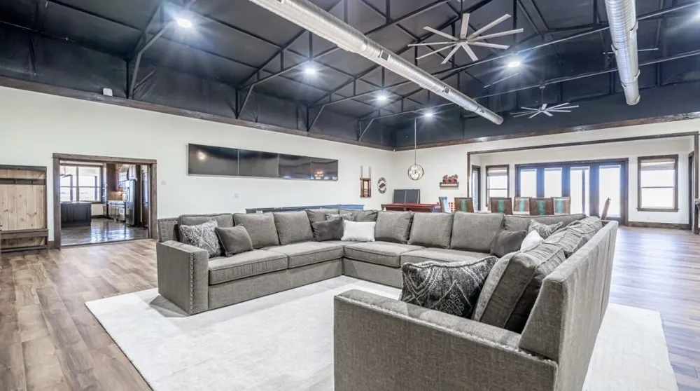 8900 Nix Road Tolar, TX 76476