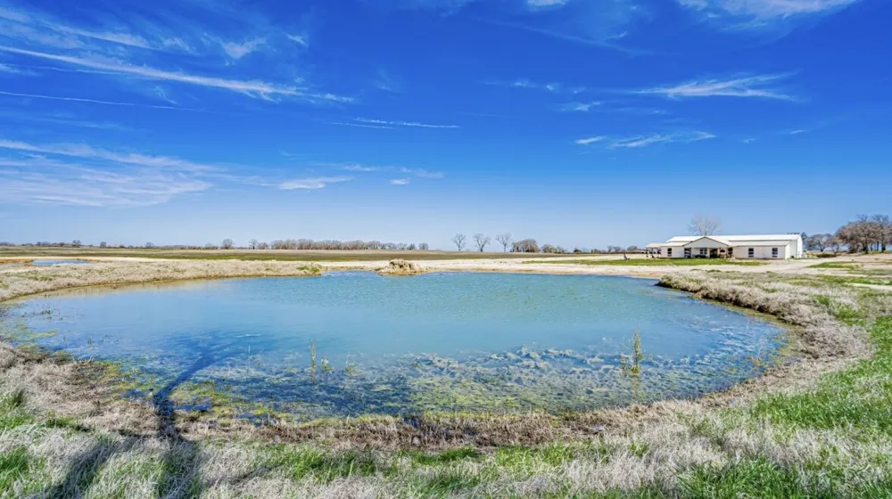 8900 Nix Road Tolar, TX 76476