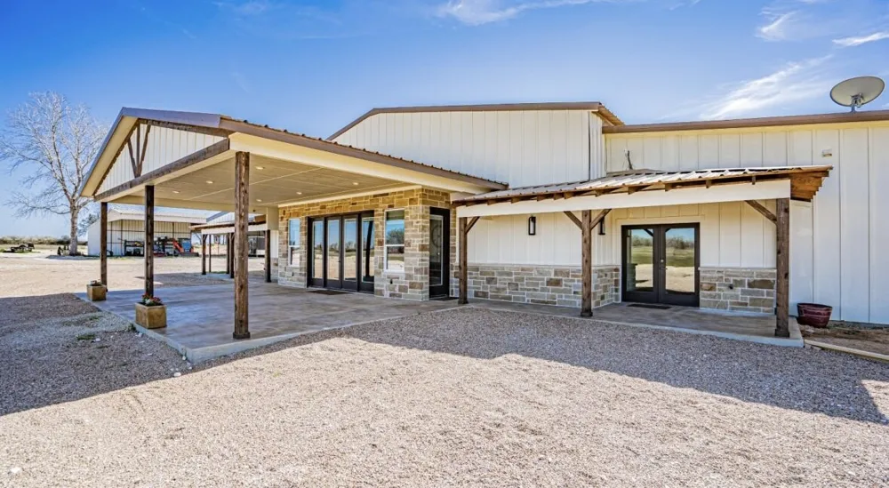 8900 Nix Road Tolar, TX 76476