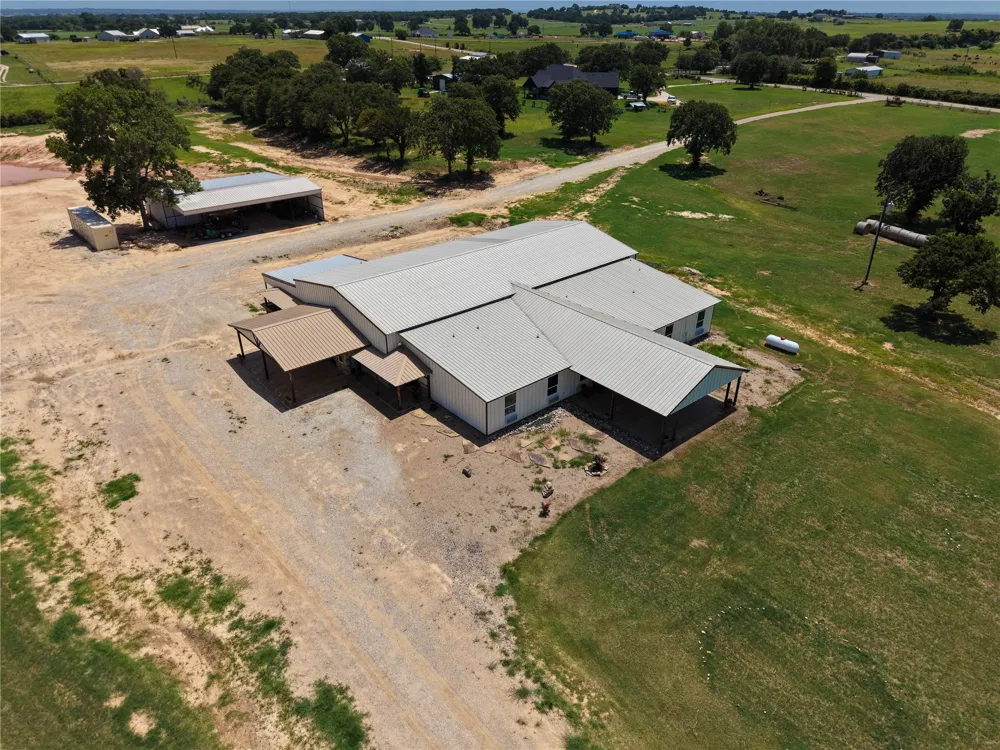 8900 Nix Road Tolar, TX 76476