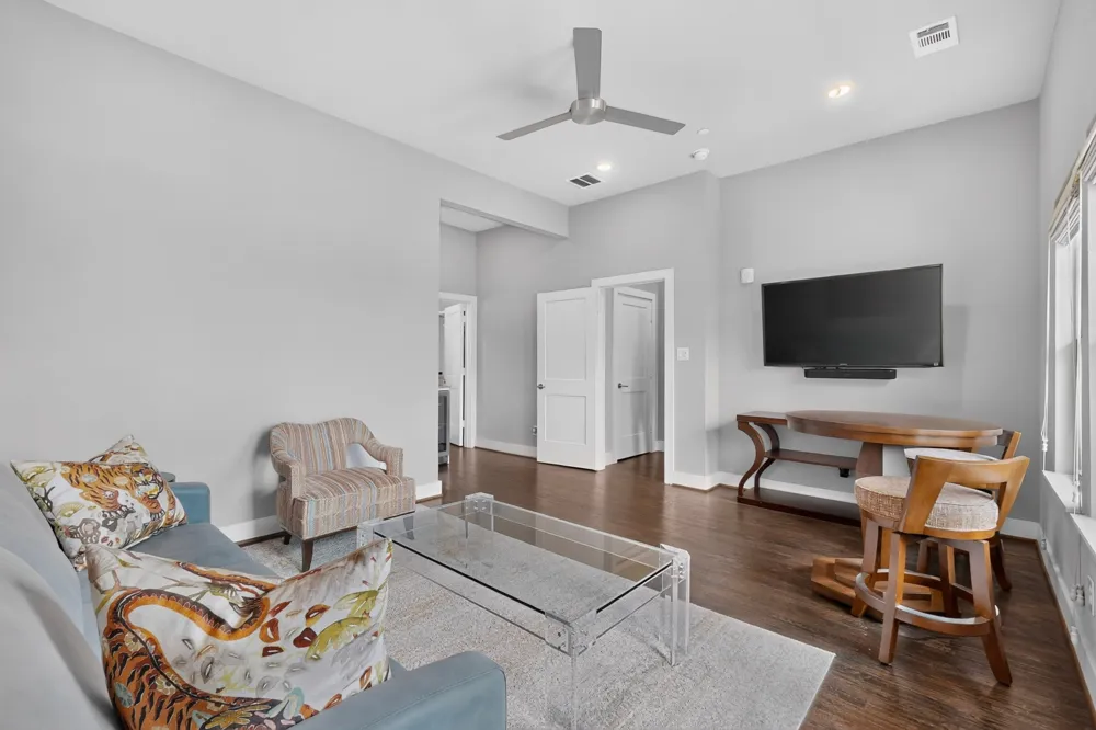 3170 Carmel Street #106 Dallas, TX 75204