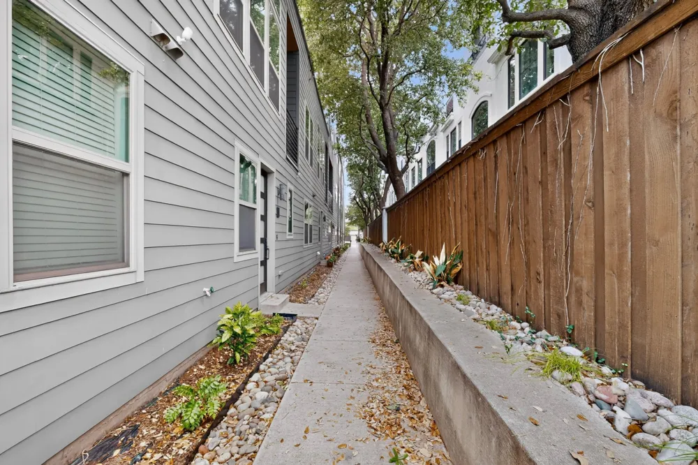 3170 Carmel Street #106 Dallas, TX 75204