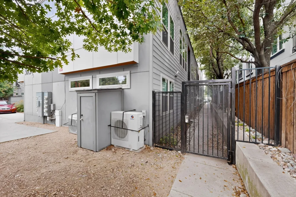 3170 Carmel Street #106 Dallas, TX 75204