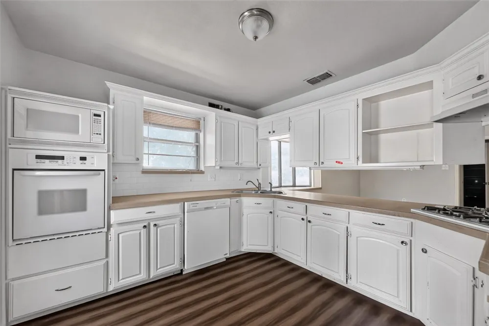 600 Terrace Drive DeSoto, TX 75115