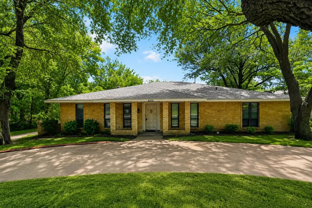 600 Terrace Drive DeSoto, TX 75115