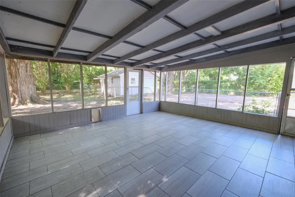 8301 Llano Avenue Benbrook, TX 76116