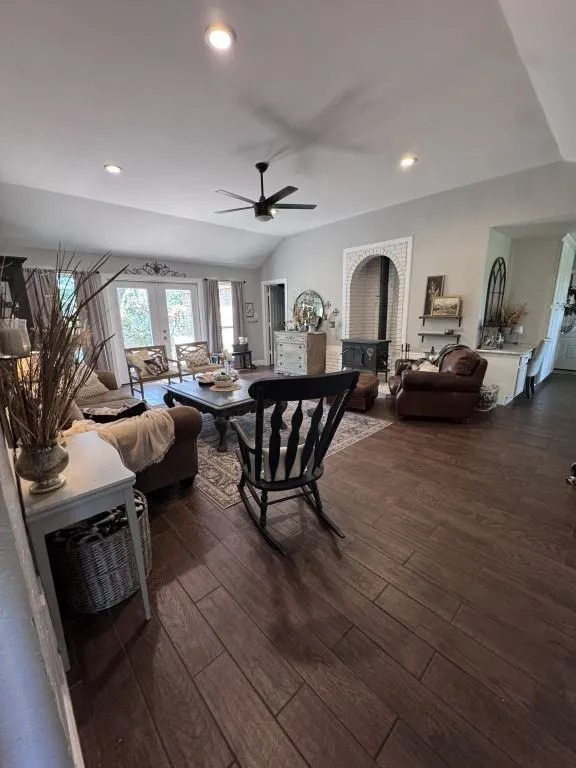 630 Dove Trail Lewisville, TX 75077