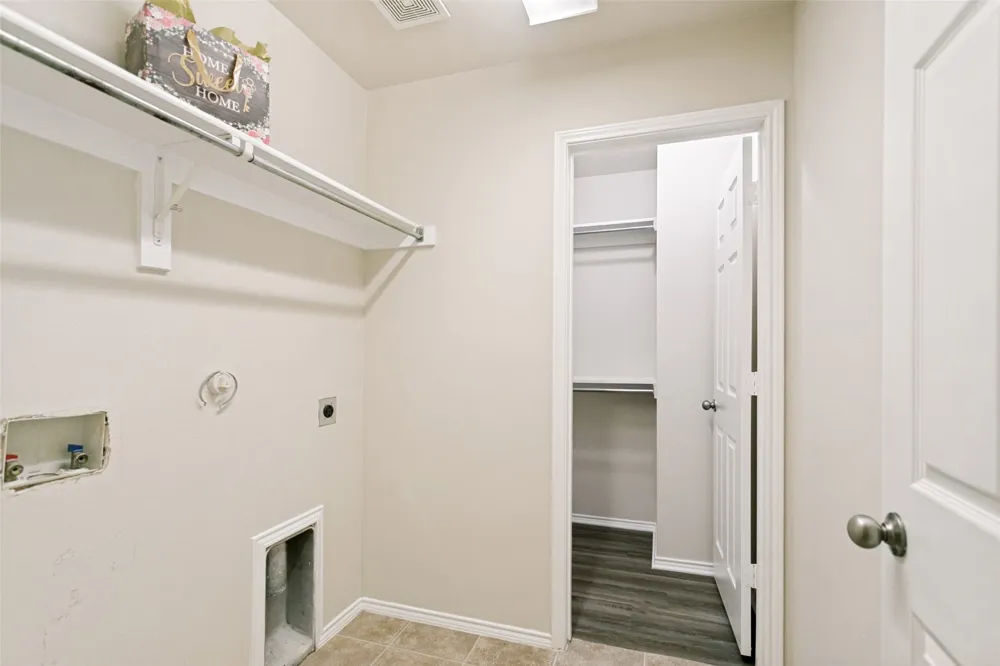 3033 Stone Forest Circle McKinney, TX 75070