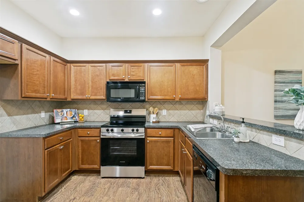 3033 Stone Forest Circle McKinney, TX 75070