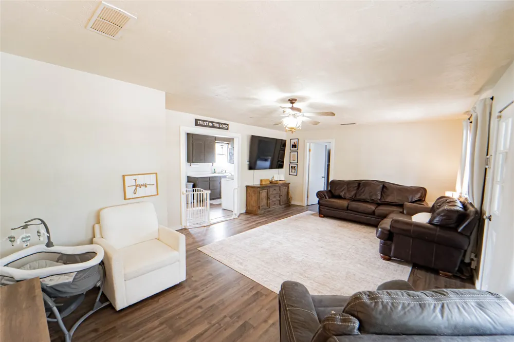 87 Water District Road 214 Breckenridge, TX 76424