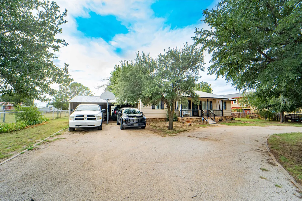 87 Water District Road 214 Breckenridge, TX 76424