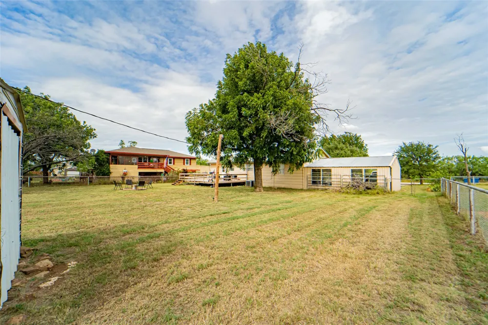 87 Water District Road 214 Breckenridge, TX 76424
