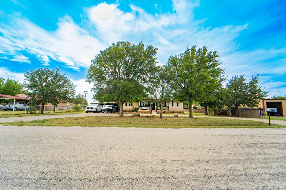 87 Water District Road 214 Breckenridge, TX 76424