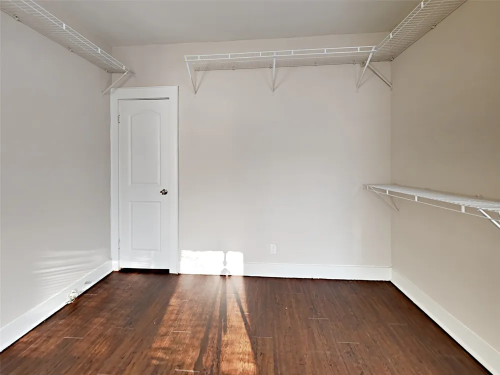 1824 Stella Avenue Dallas, TX 75203