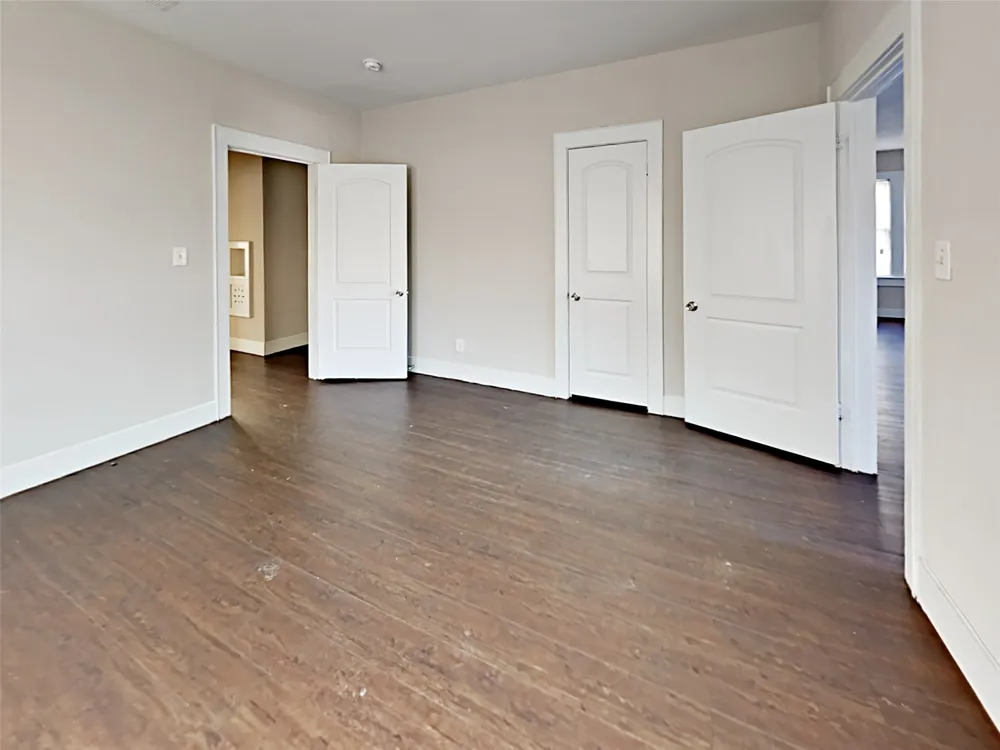 1824 Stella Avenue Dallas, TX 75203