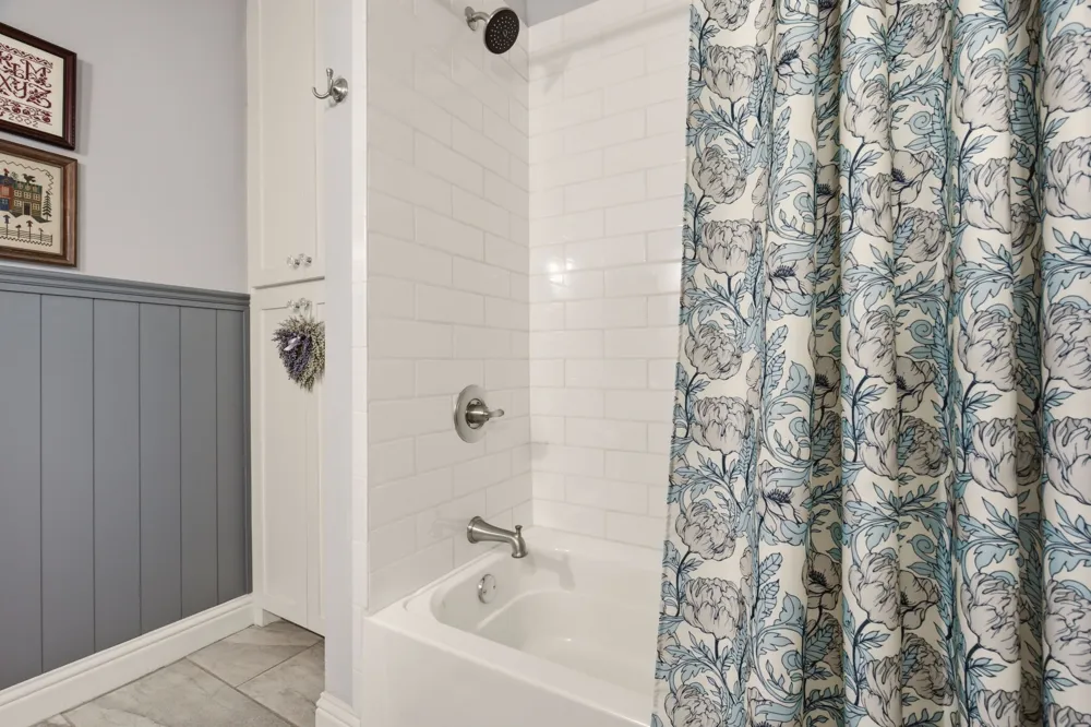 131 Whispering Winds Drive Gunter, TX 75058