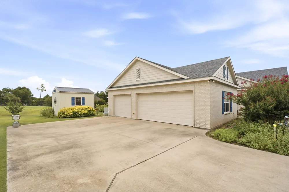 131 Whispering Winds Drive Gunter, TX 75058