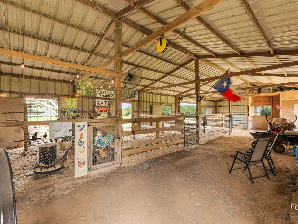 1880 County Road 2610 Bonham, TX 75418