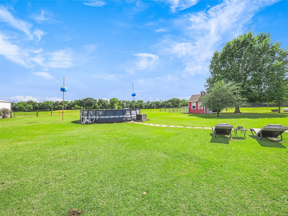 1880 County Road 2610 Bonham, TX 75418