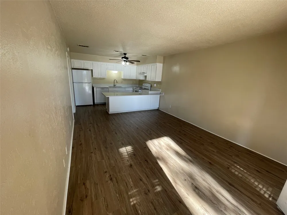 61 Runaway Bay Drive #102A Runaway Bay, TX 76426