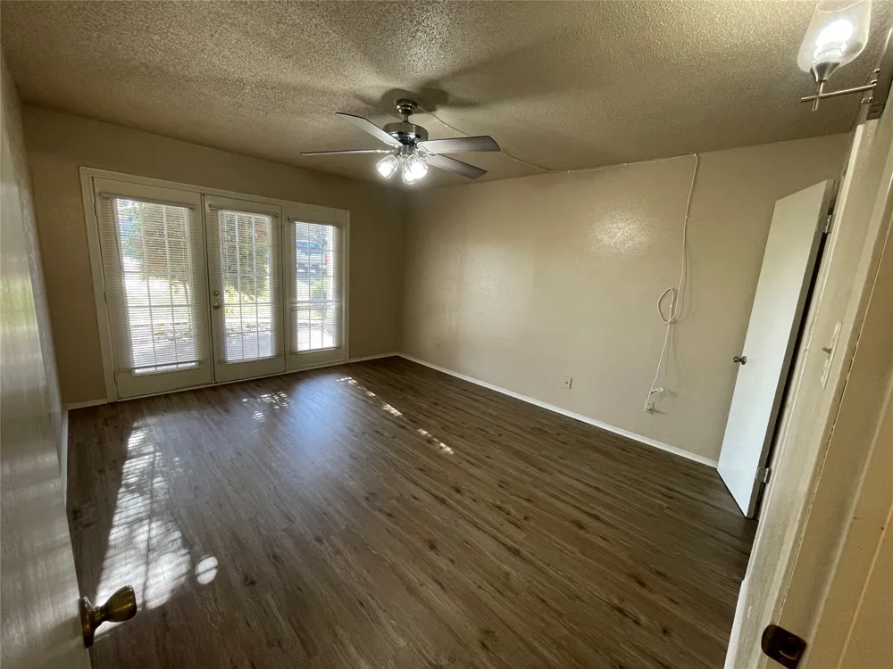 61 Runaway Bay Drive #102A Runaway Bay, TX 76426
