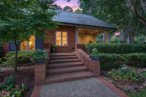 4807 Gilbert Drive
