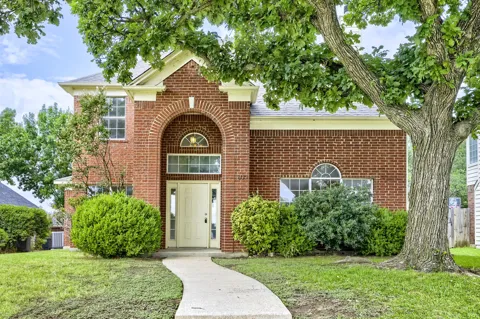 809 Schrade Trail