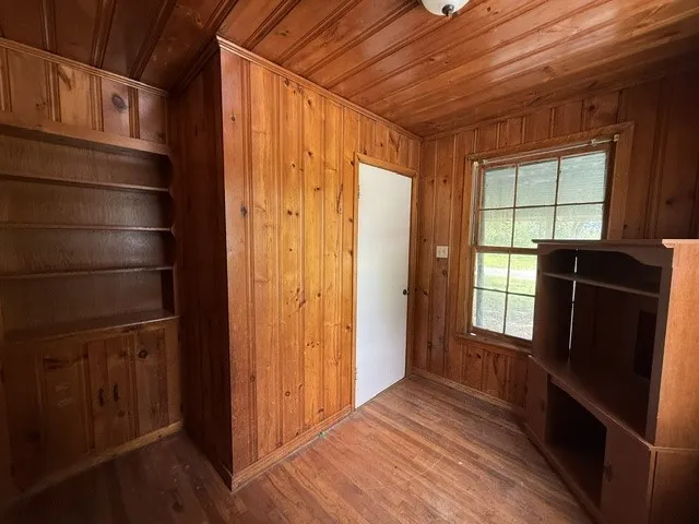 157 CR 4320 Enloe, TX 75441