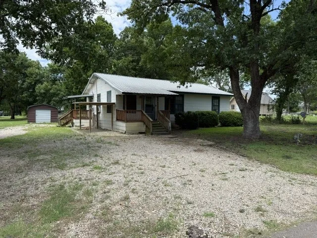 157 CR 4320 Enloe, TX 75441