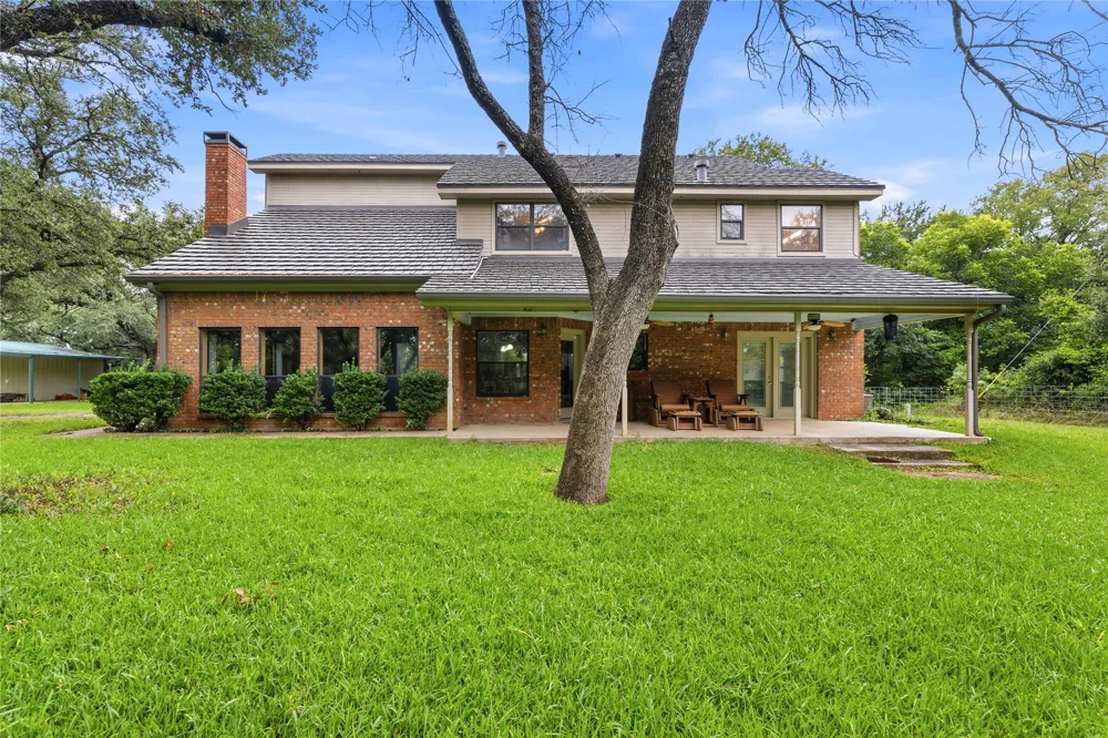 5567 FM 2633 Santa Anna, TX 76878
