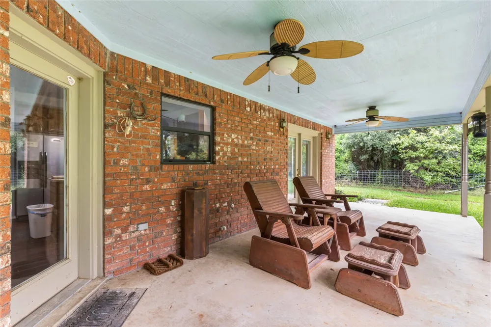 5567 FM 2633 Santa Anna, TX 76878