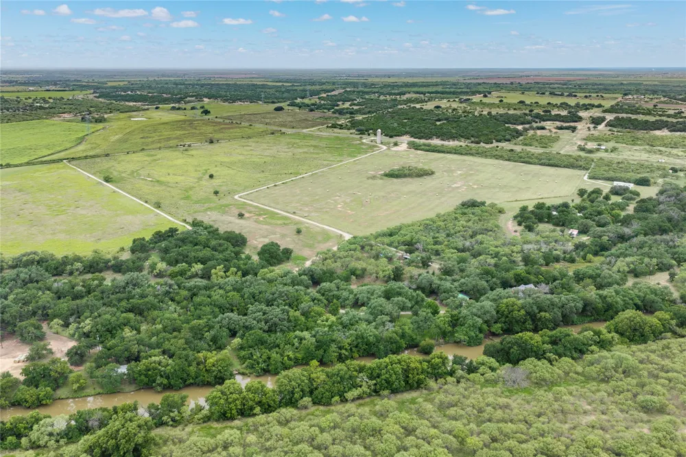 5567 FM 2633 Santa Anna, TX 76878
