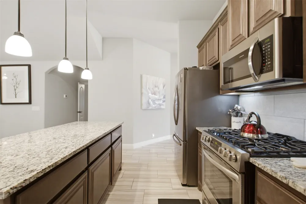540 Ramon Street Burleson, TX 76028