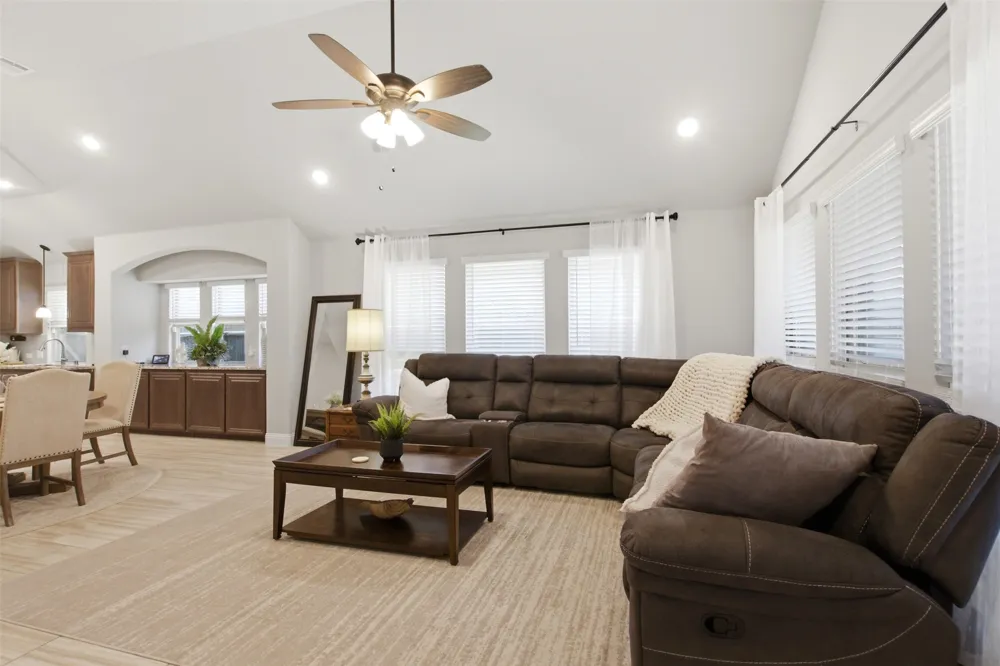 540 Ramon Street Burleson, TX 76028
