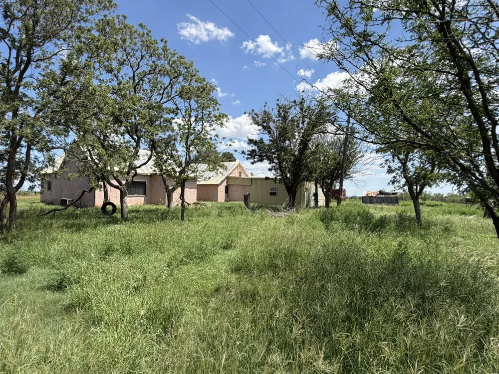 15400 County Road I Wellington, TX 79079