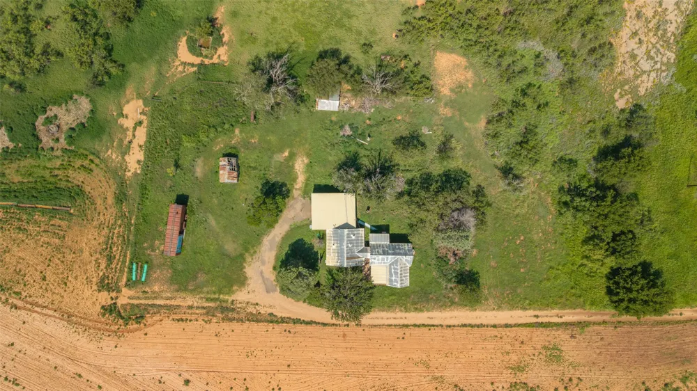 15400 County Road I Wellington, TX 79079