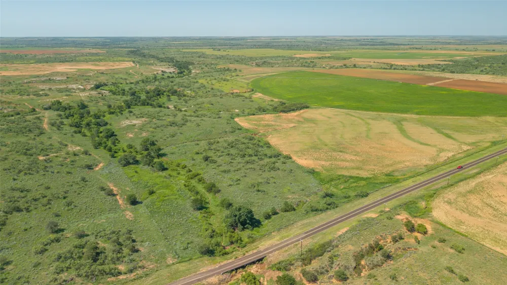 15400 County Road I Wellington, TX 79079