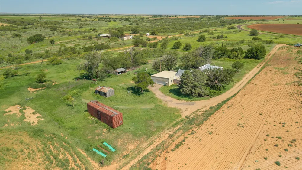15400 County Road I Wellington, TX 79079