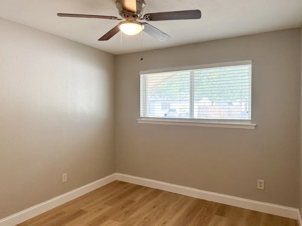 701 Tanglewood Drive Hurst, TX 76053