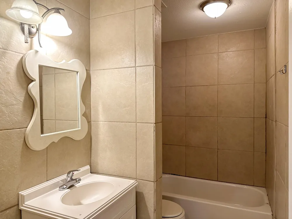 701 Tanglewood Drive Hurst, TX 76053
