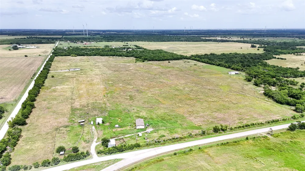 CR 3268 Mount Calm, TX 76673