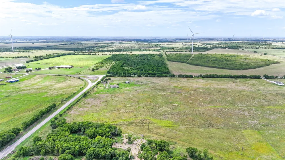 CR 3268 Mount Calm, TX 76673