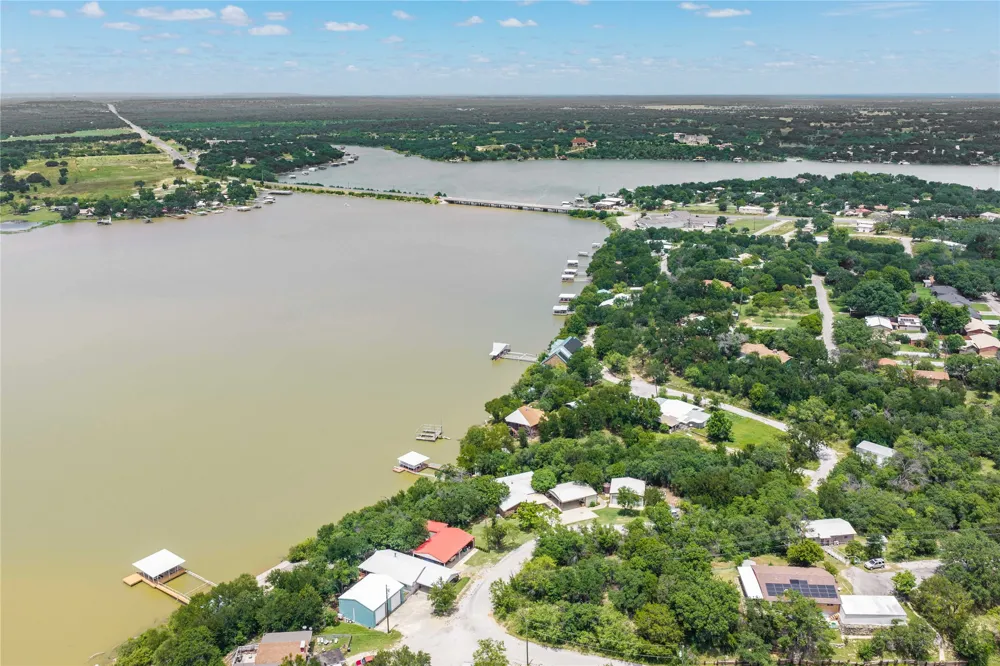 6976 Shamrock Drive Brownwood, TX 76801