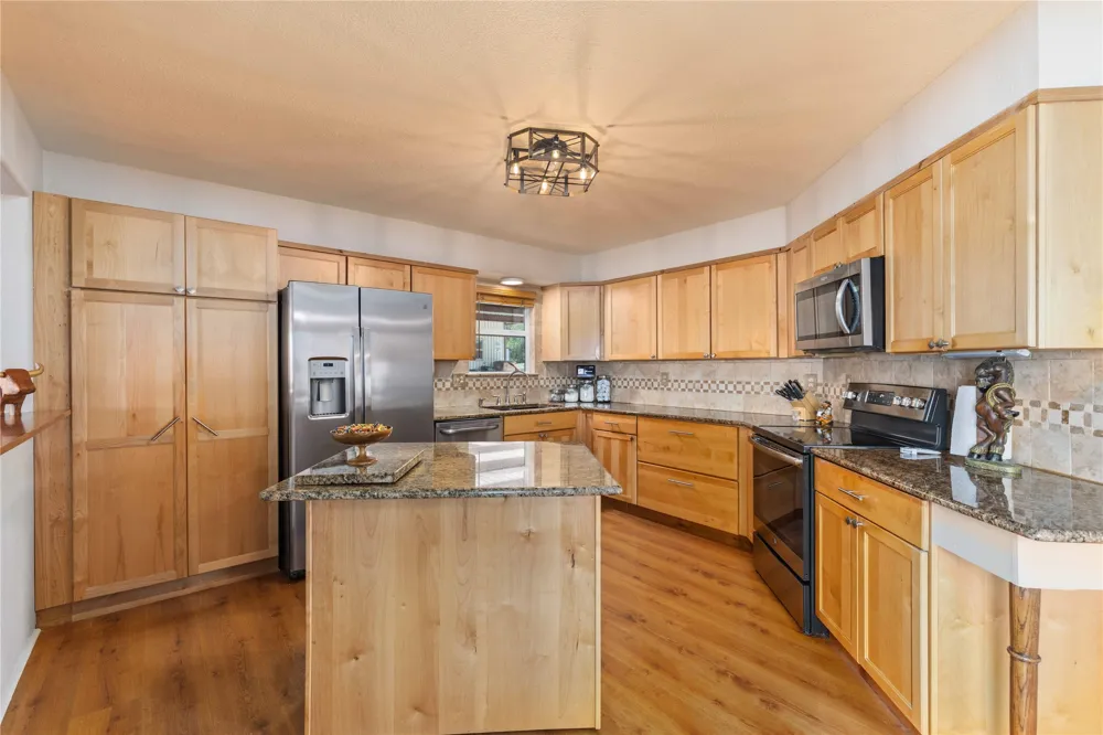 6976 Shamrock Drive Brownwood, TX 76801