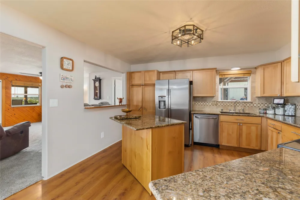 6976 Shamrock Drive Brownwood, TX 76801